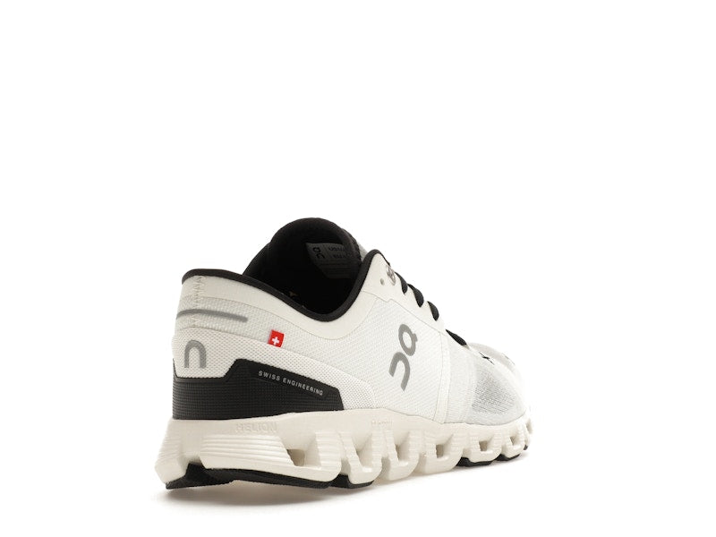 On Running Cloud X 3 Ivory Black