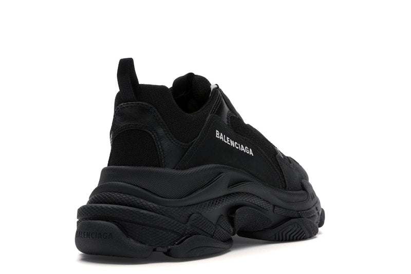 Balenciaga Triple S Black (2019)
