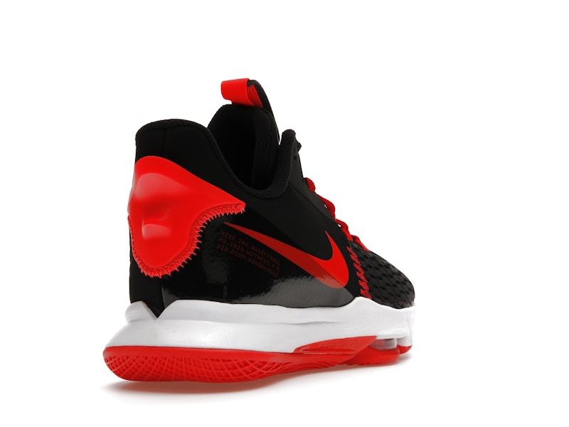 Nike LeBron Witness 5 Bred