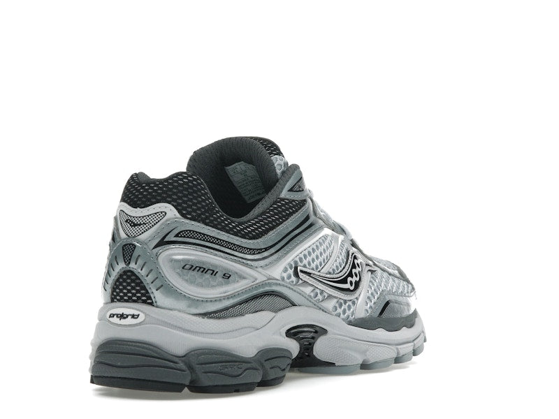 Saucony ProGrid Omni 9 Microchip