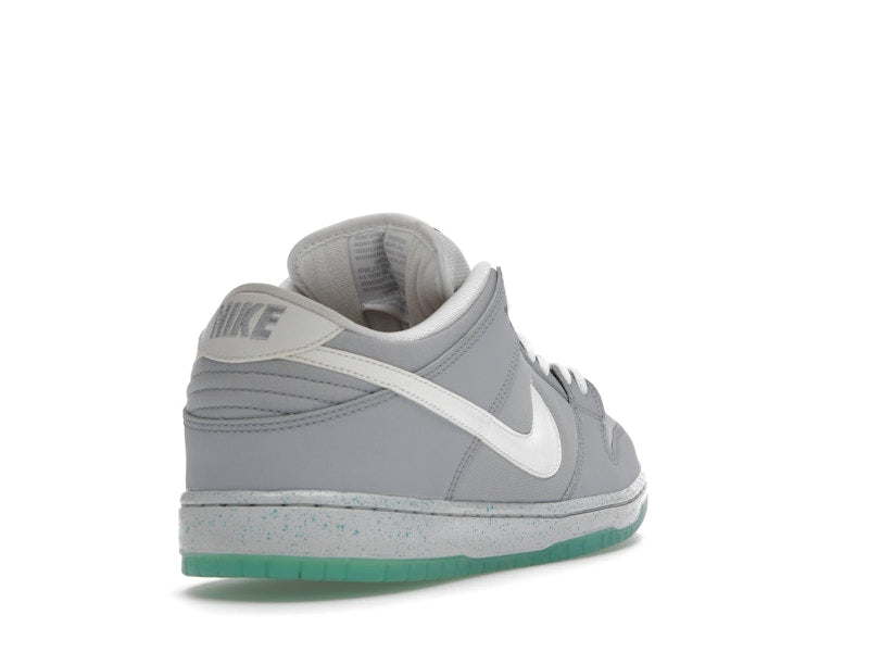 Nike SB Dunk Low Marty McFly