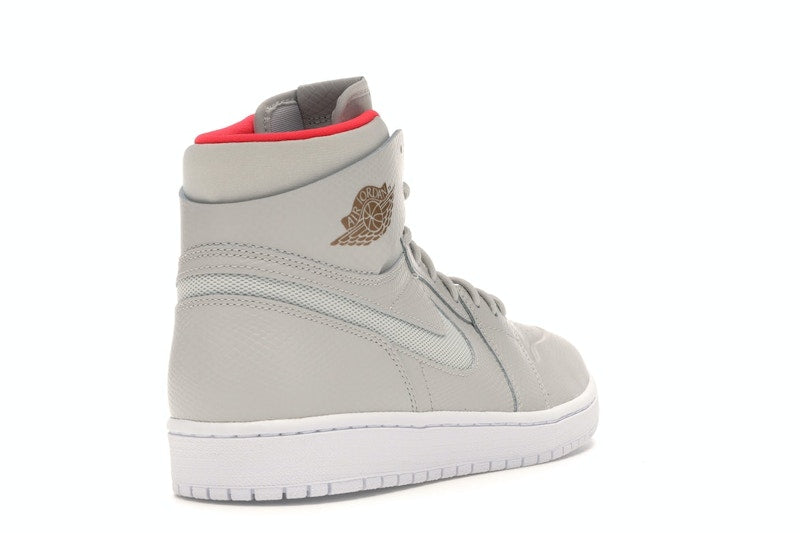 Jordan 1 Retro High Nouveau Pure Platinum Bright Crimson
