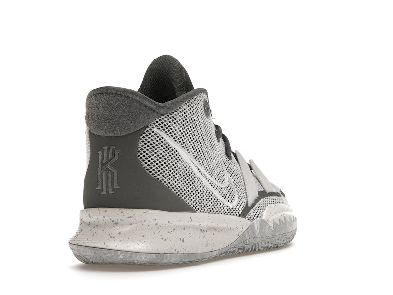 Nike Kyrie 7 SE Chip (GS)
