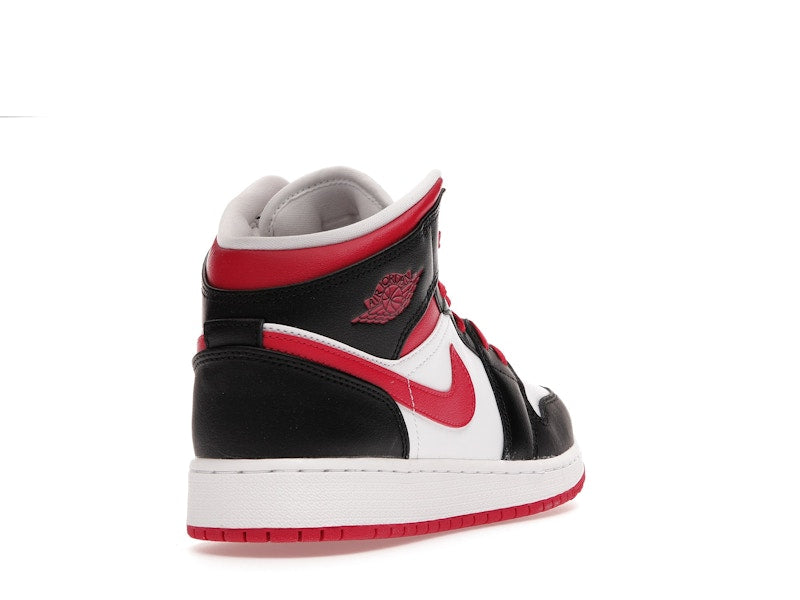 Jordan 1 Mid Very Berry (GS)