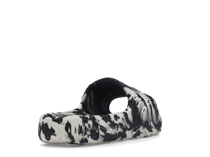 adidas Adilette 22 Slides Carbon Aluminum
