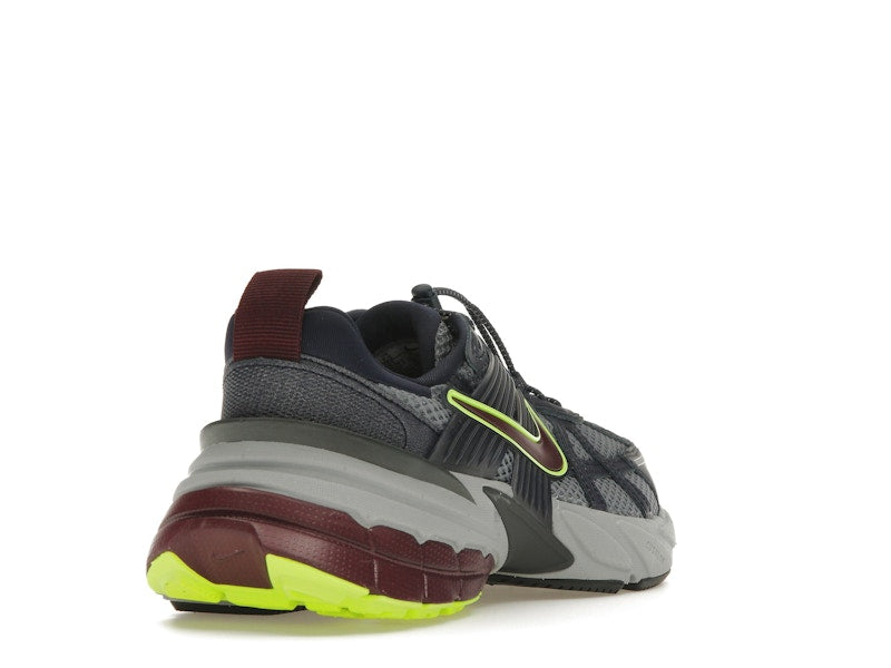 Nike V2K Run Luminous (Women's)