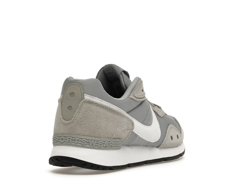 Nike Venture Runner Light Solar Flare Heather