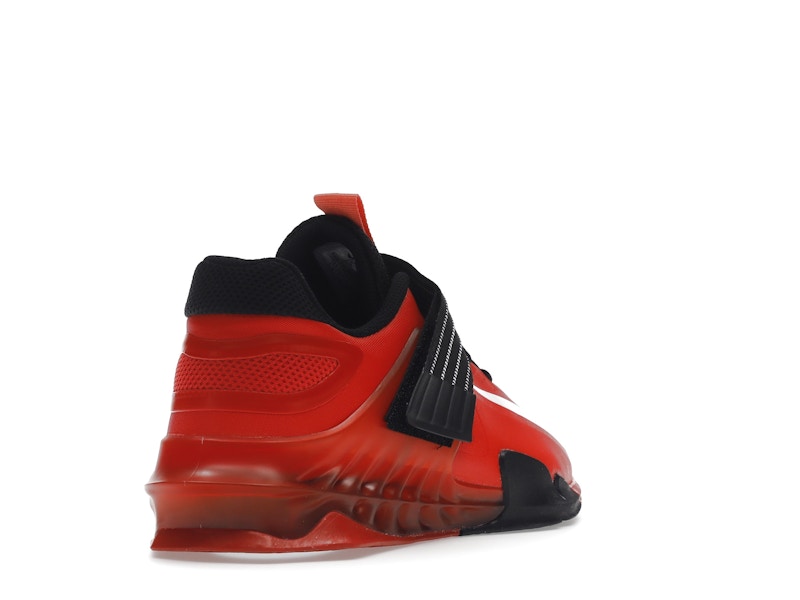 Nike Savaleos Chile Red