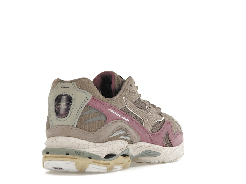 Mizuno Wave Rider 10 Footpatrol Rust