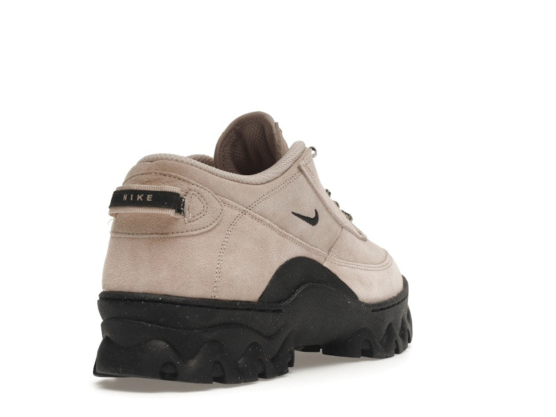 Nike Lahar Low Fossil Stone (Women's)