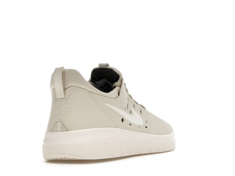Nike SB Nyjah Free Beach