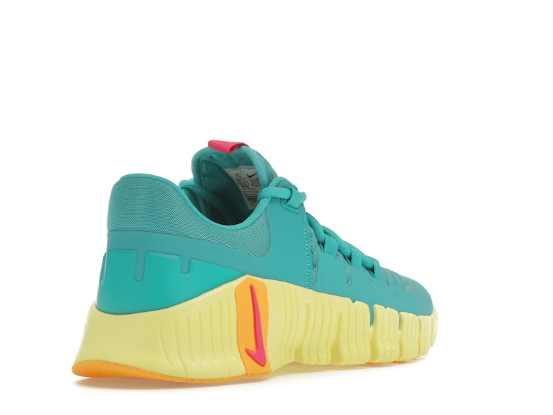 Nike Free Metcon 5 Dusty Cactus Fierce Pink