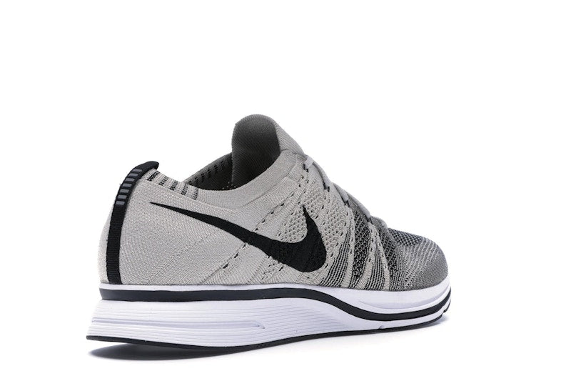 Nike Flyknit Trainer Pale Grey