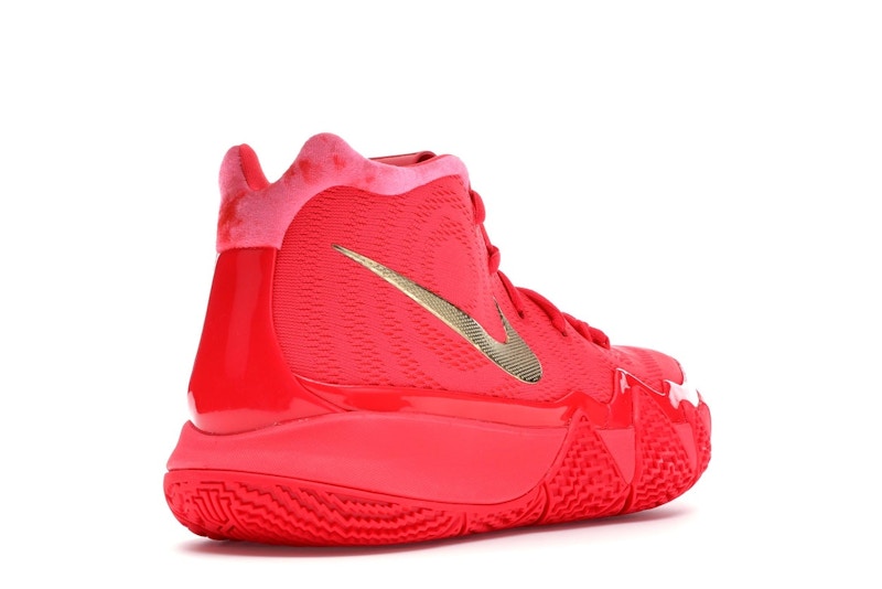 Nike Kyrie 4 Red Carpet