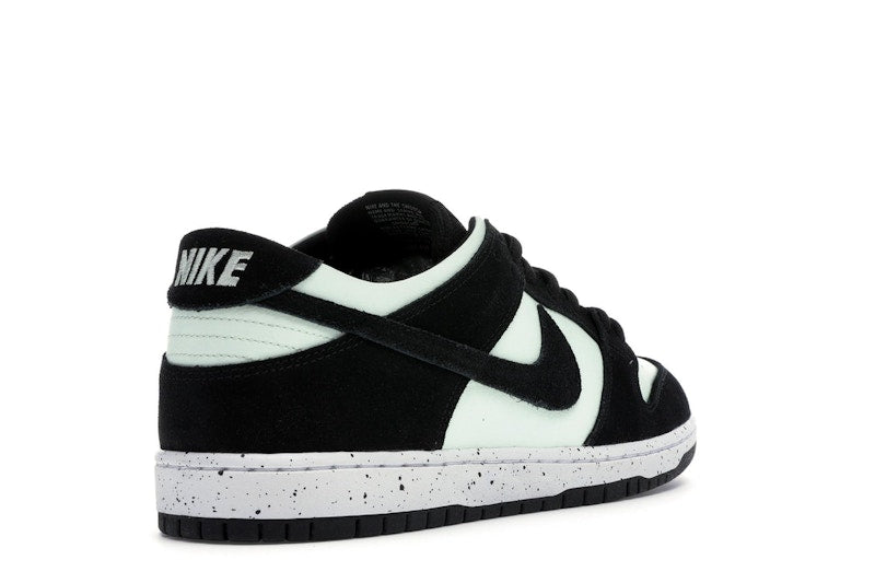 Nike SB Dunk Low Barely Green