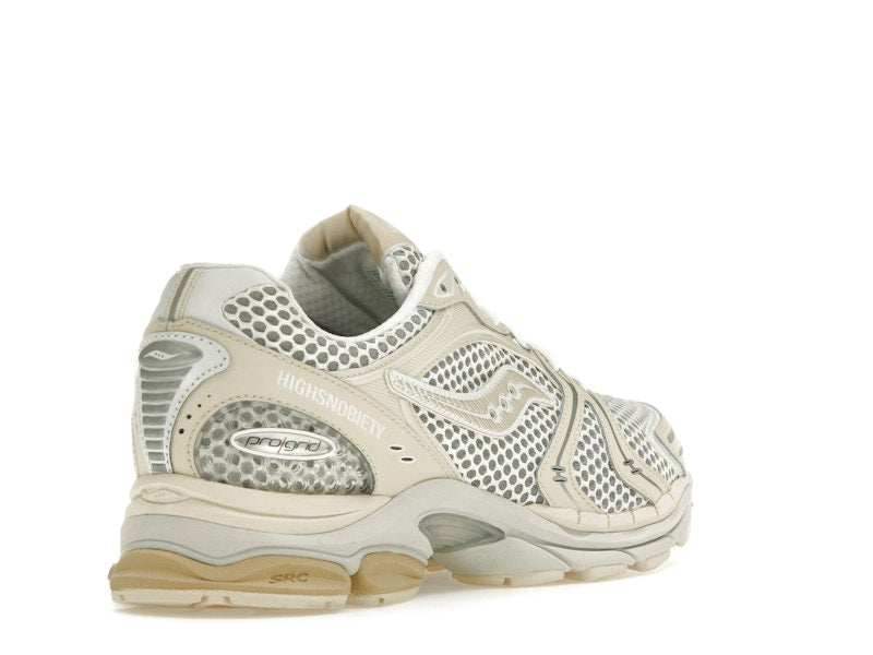 Saucony ProGrid Triumph 4 Highsnobiety Cream