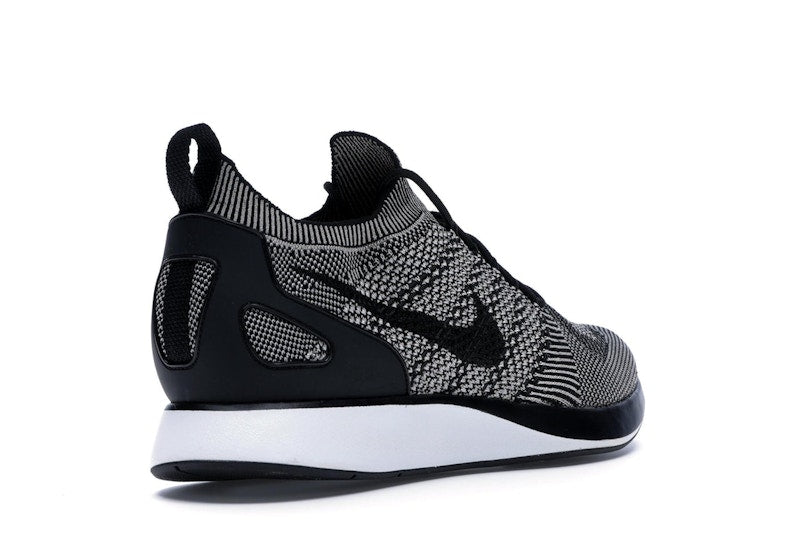 Nike Mariah Flyknit Racer Pale Grey Solar Red