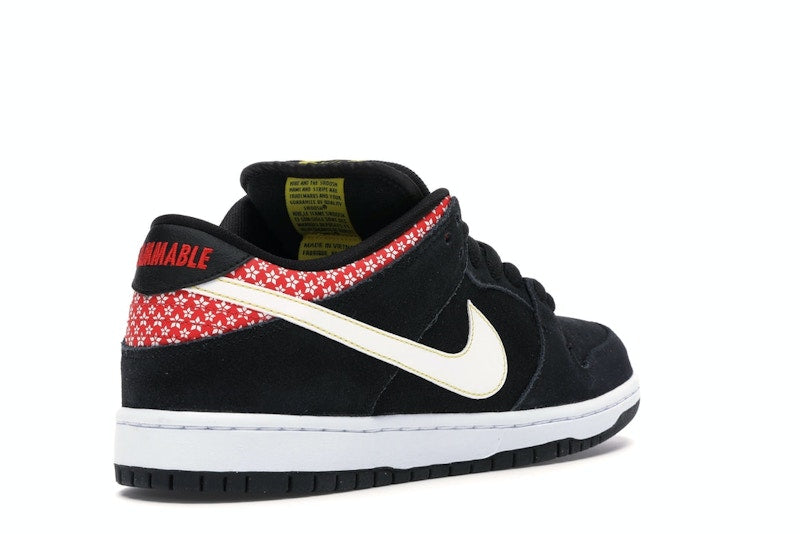 Nike SB Dunk Low Firecracker