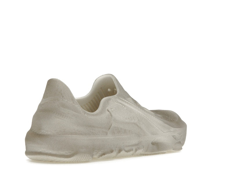Nike ISPA Universal Natural Black
