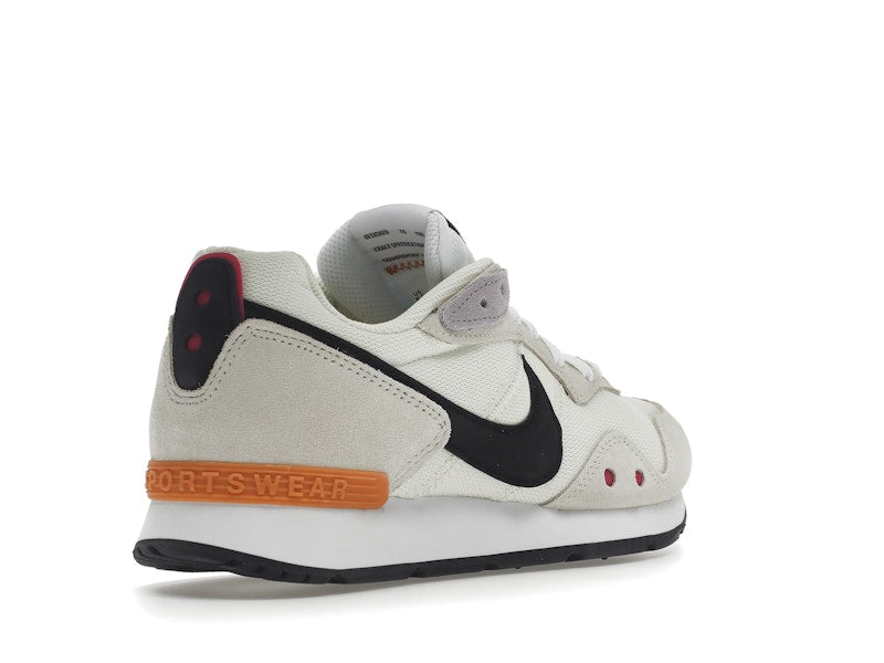 Nike Venture Runner Coconut Milk Light Curry (Women's)