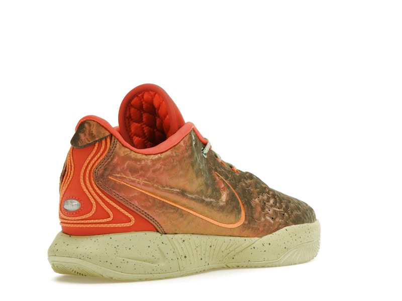 Nike LeBron 21 Queen Conch