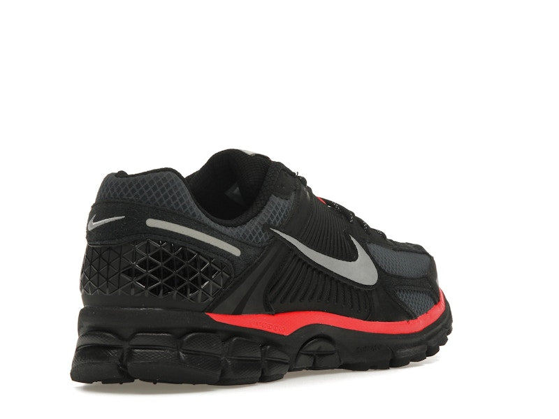 Nike Zoom Vomero 5 Black Metallic University Red