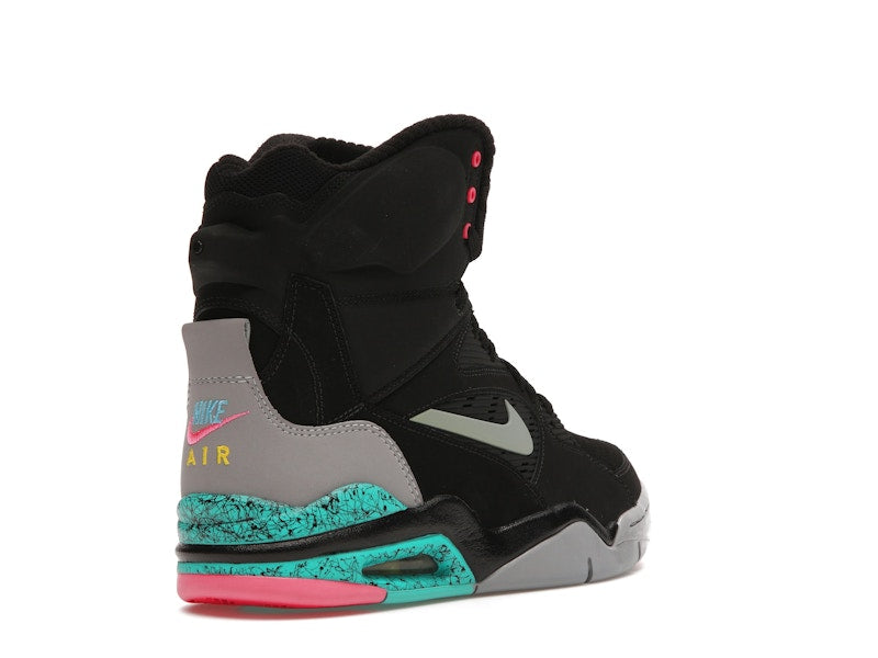 Nike Air Command Force Spurs