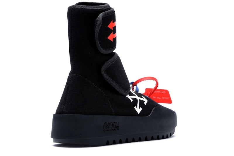 OFF-WHITE Motowrap Black