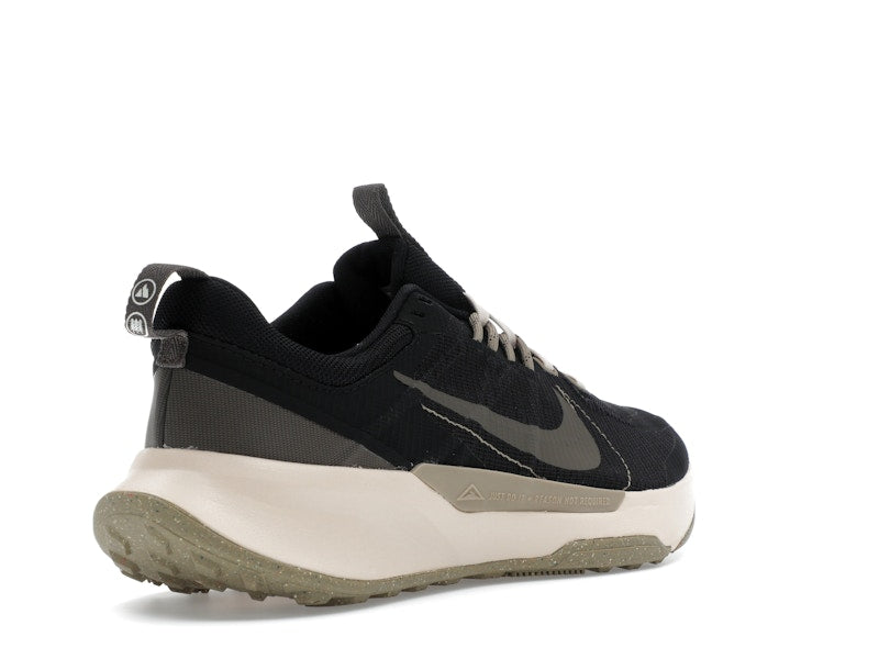 Nike Juniper Trail 2 Black Khaki Sanddrift Ironstone