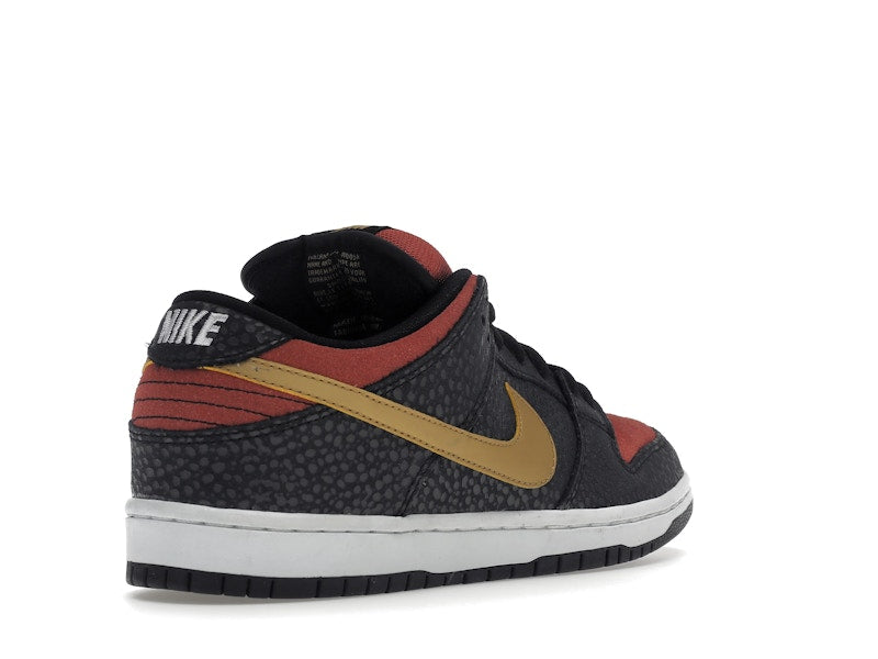 Nike SB Dunk Low Walk of Fame