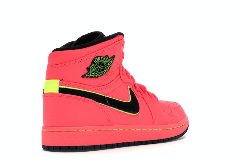 Jordan 1 Retro High Hot Punch (Women's)