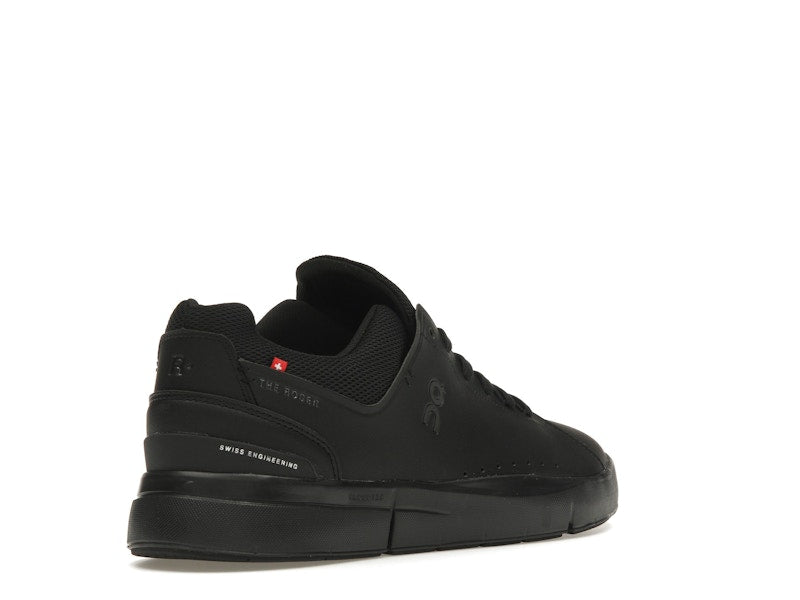 On The Roger Advantage All Black (Women's)