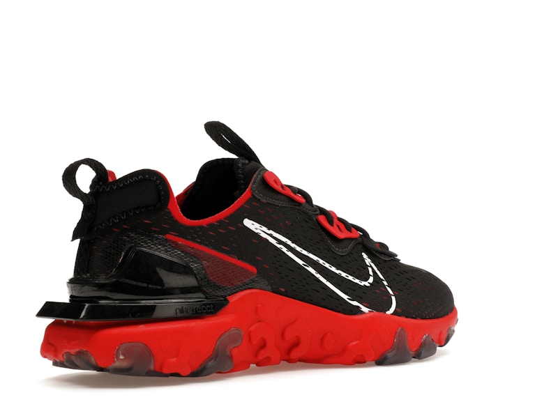 Nike React Vision Bred