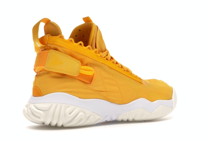 Jordan Proto React University Gold White