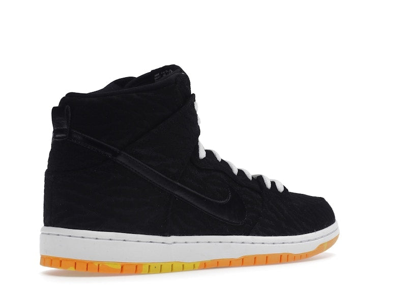 Nike SB Dunk High Skunk