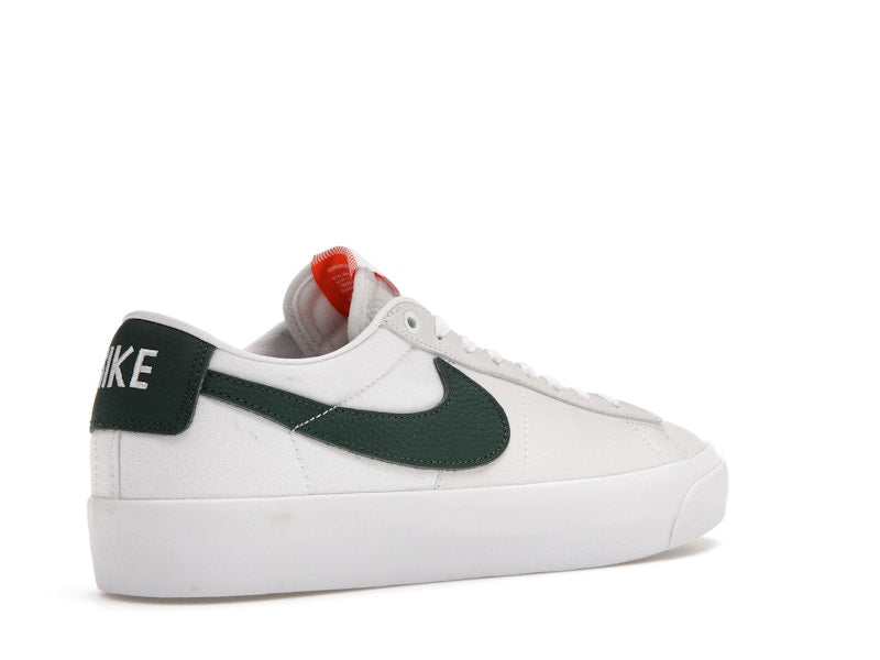 Nike SB Zoom Blazer Low Pro GT ISO White Pro Green