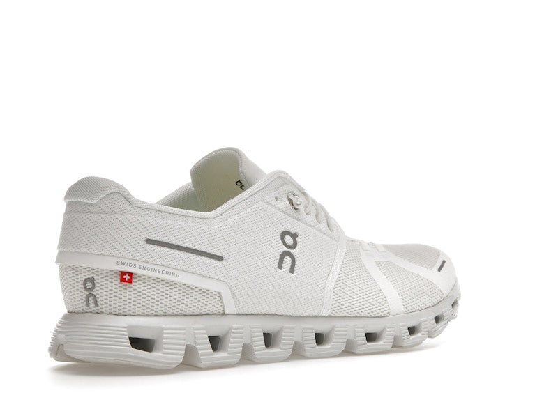 On Running Cloud 5 All White