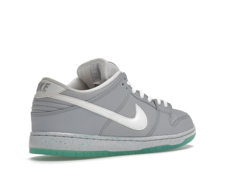 Nike SB Dunk Low Marty McFly