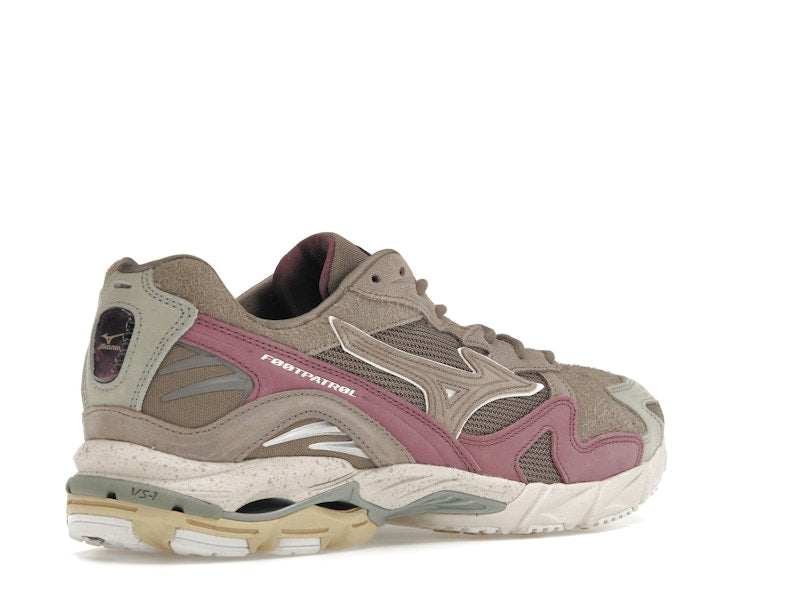 Mizuno Wave Rider 10 Footpatrol Rust