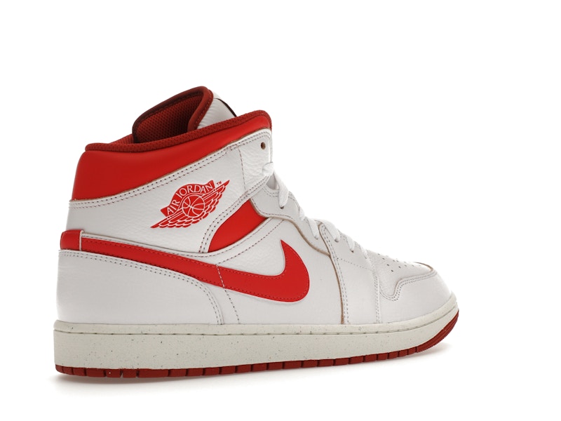 Jordan 1 Mid SE Dune Red