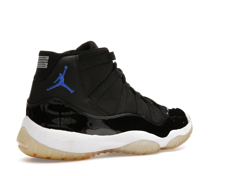 Jordan 11 Retro Space Jam (2009)