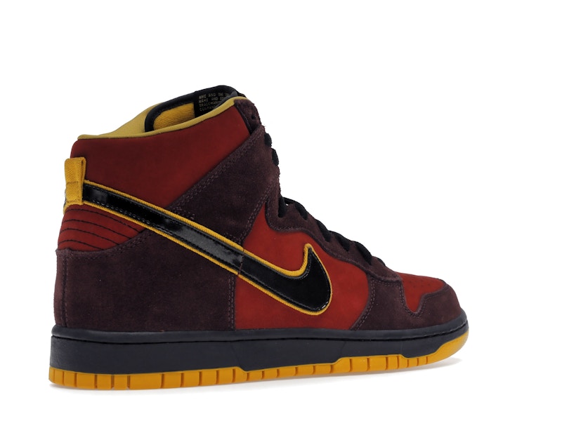 Nike SB Dunk High Iron Man