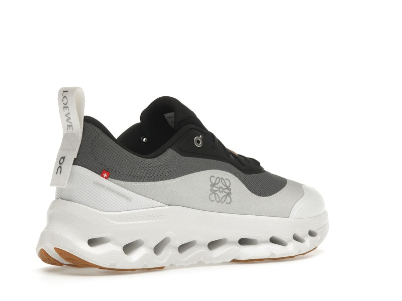 On Running Cloudtilt 2 LOEWE Black White