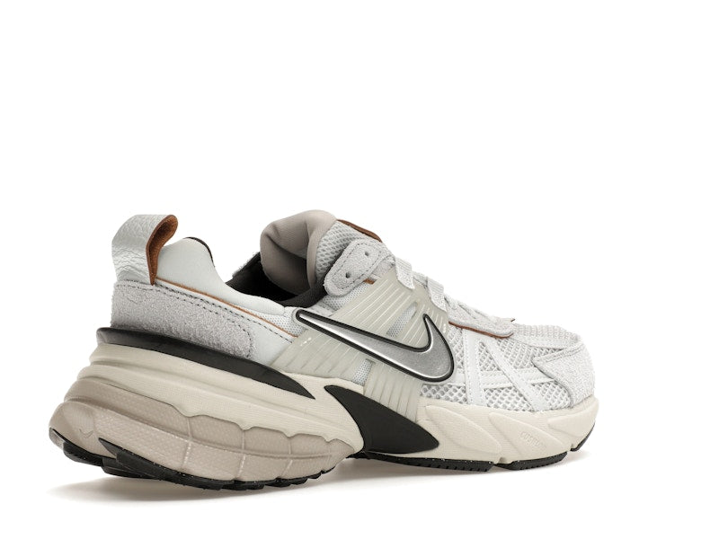 Nike V2K Run Pure Platinum Chrome (Women's)