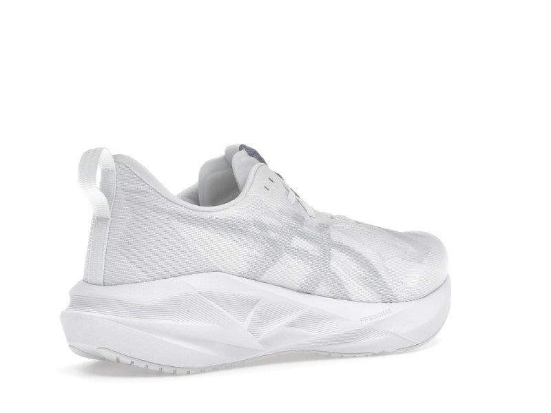 ASICS Novablast 5 White Piedmont Grey