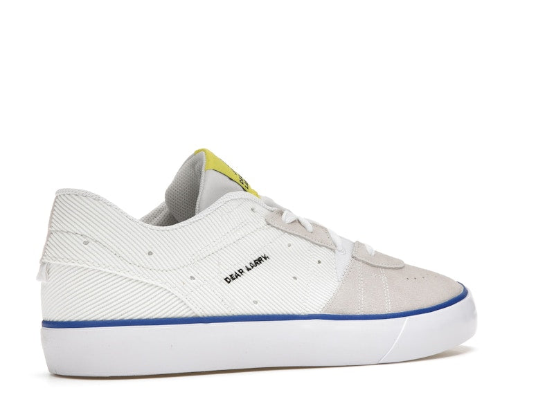 Jordan Series .01 Dear Larry Game Royal