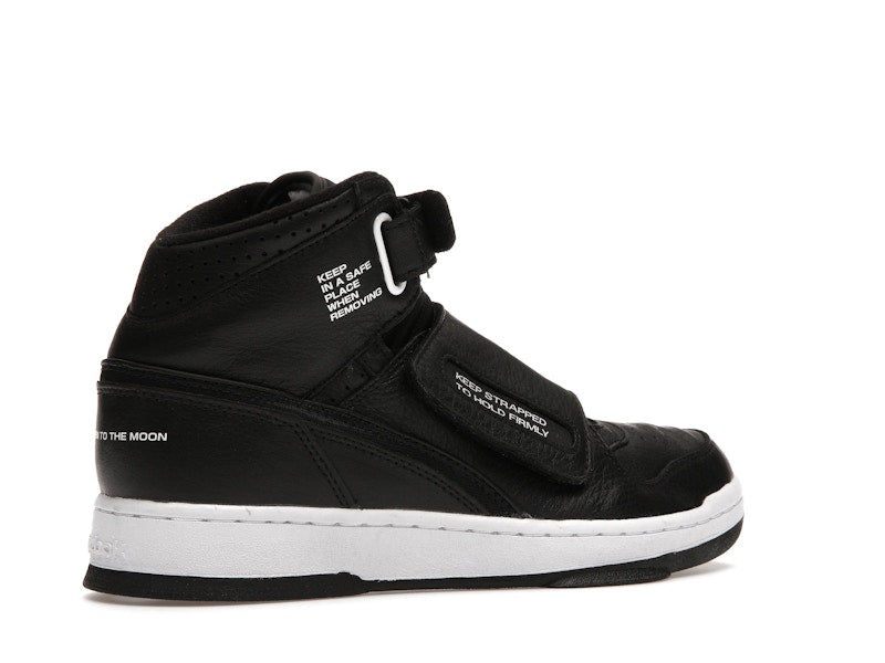 Reebok Alien Stomper Mountain Research Black
