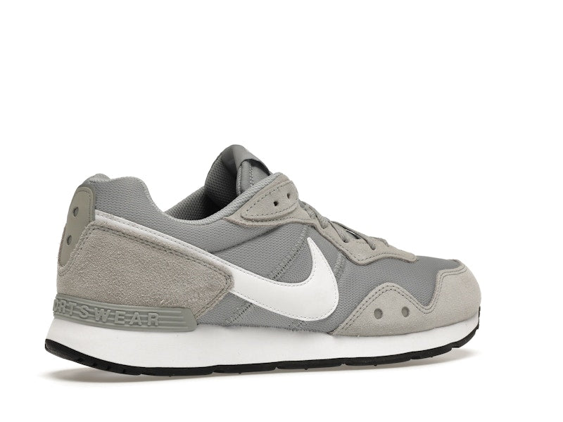 Nike Venture Runner Light Solar Flare Heather