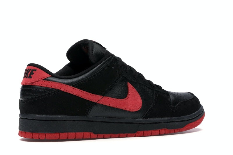 Nike SB Dunk Low Vamps