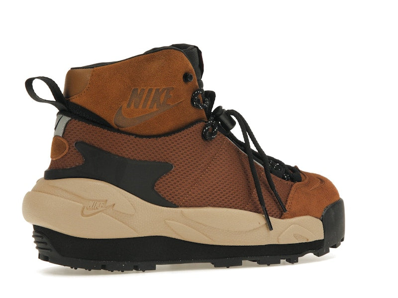 Nike Magmascape SP sacai Light British Tan